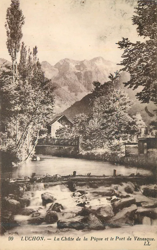 Luchon — Ansicht des Schlosses La Pique und des Hafens Vénasque — LL - Vorderseite
