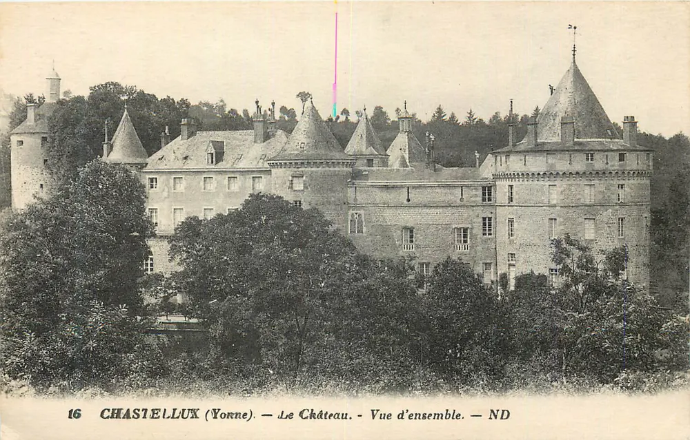 Chastellux (Yonne) — Zamek — Widok ogólny — ND - Awers