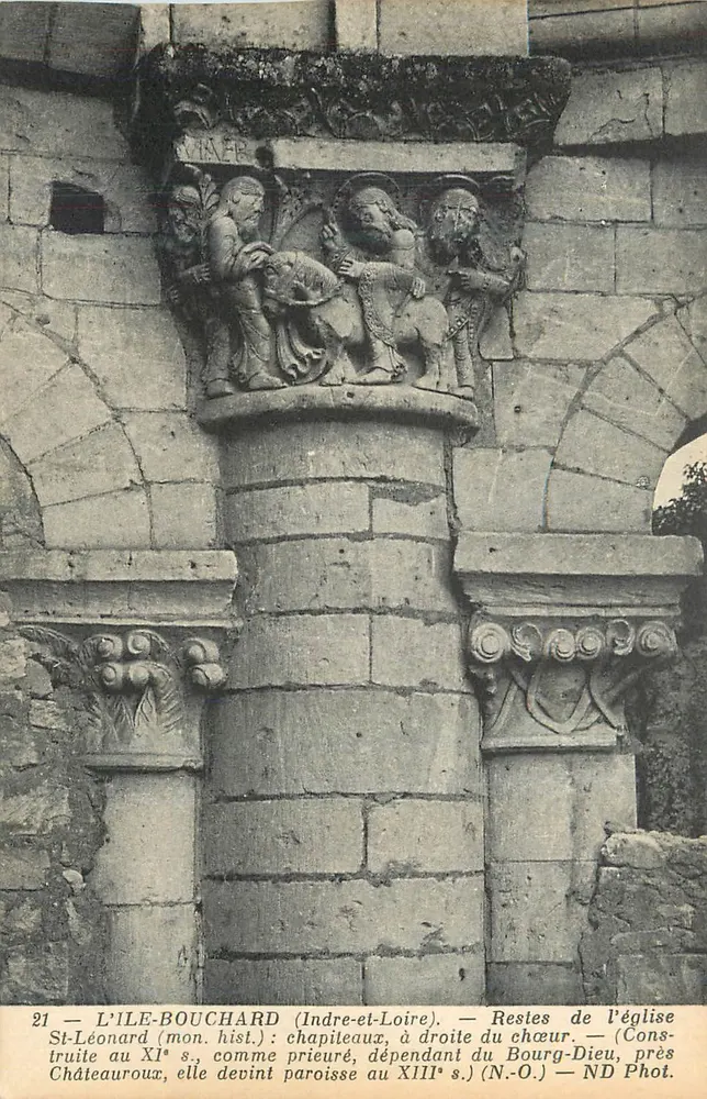L'Île-Bouchard (Indre-et-Loire) — Reste der Kirche St-Léonard — romanische Kapitelle - Vorderseite