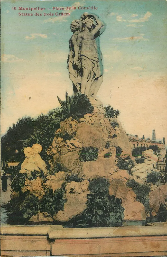 Montpellier — Place de la Comédie — Statue der drei Grazien - Vorderseite