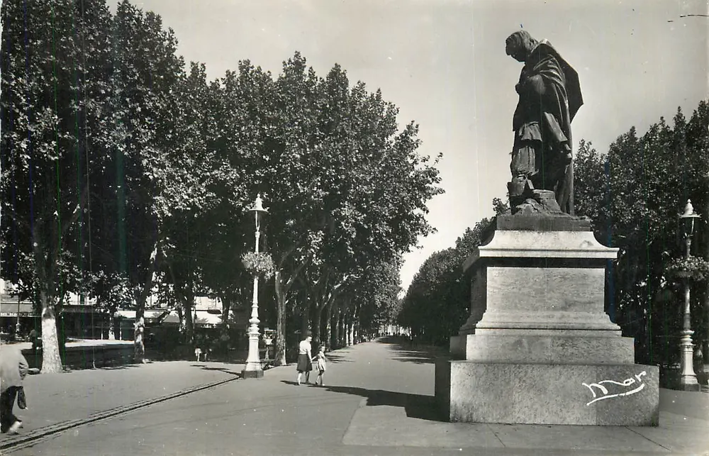 Estátua de José de San Martín — Buenos Aires — editor desconhecido, número de série não visível - Frente