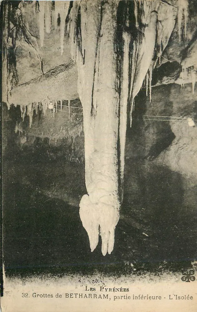 Grottes de BETHARRAM, untere Teil - L'Isolée — Die Pyrenäen - Vorderseite