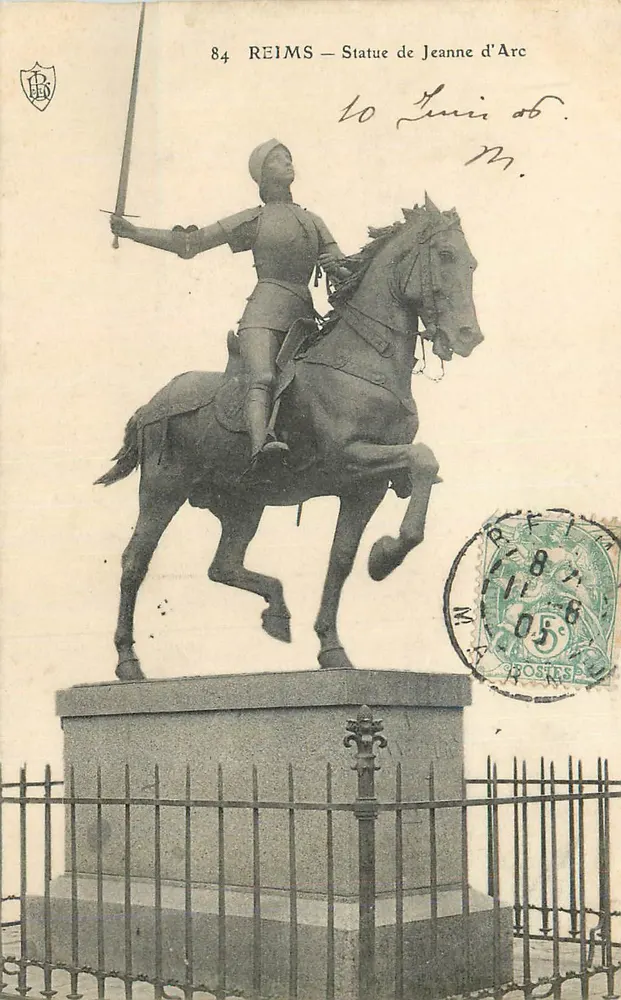 Reims — Estátua de Joana d'Arc — Editor: 84 - Frente