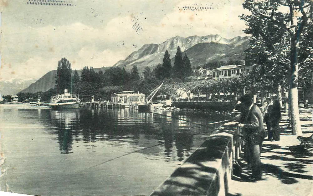 See Annecy — Ansicht des Stegs und des Bootes — Verlag: A. B. C. (n° 1234) - Vorderseite