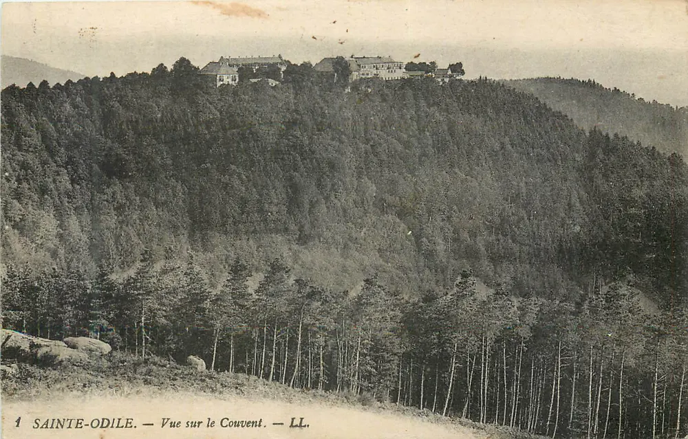 Sainte-Odile — Vue sur le Couvent — LL - Frente