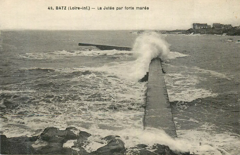 Batz (Loire-inf.) — A Ponte durante forte maré - Frente