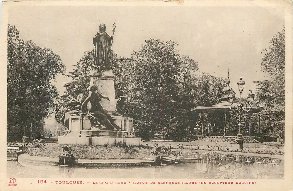 Toulouse — Der Grand Rond — Statue der Clémence Izaure (von dem Bildhauer Ducuing) - Vorderseite