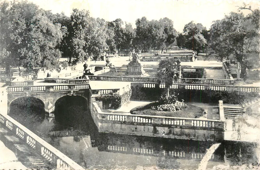 Jardin de l'Évêché — Blick auf den Brücke und den Bassin — Verlag impr. L. Lefebvre, Paris - Vorderseite