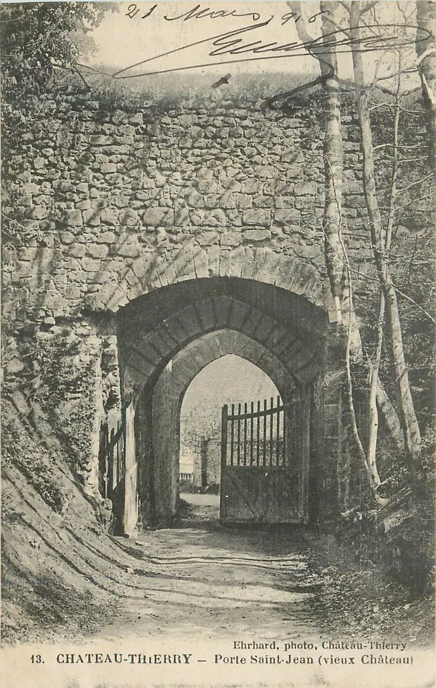 Château-Thierry — Porte Saint-Jean (vieux Château) — Ehrhard, photo, Château-Thierry - Vorderseite