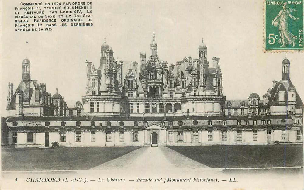 Chambord (L-et-C.) — Das Schloss — Südseite (Historisches Denkmal) — LL. - Vorderseite