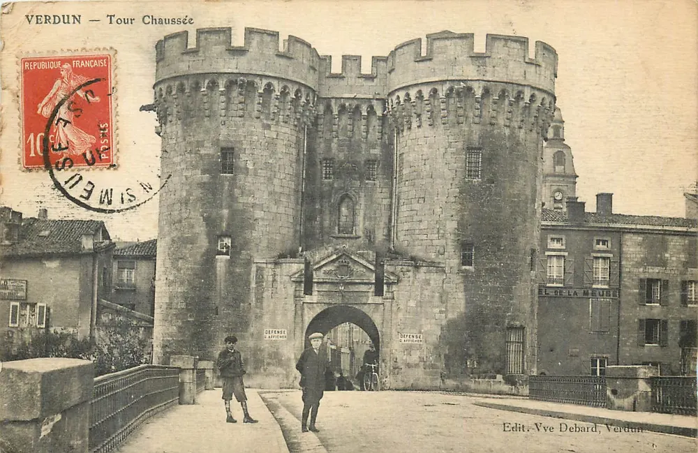 Verdun — Wieża Chaussée — Wyd. Vve Debard, Verdun - Awers