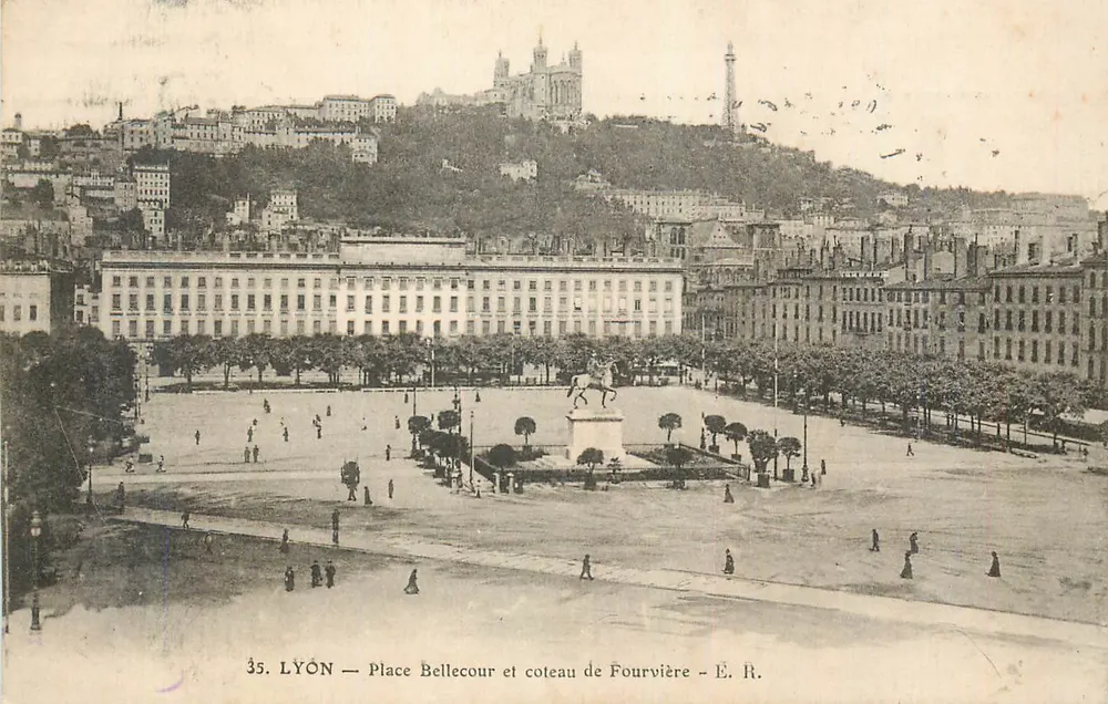 LYON — Place Bellecour und Fourvière-Hügel — É. R. - Vorderseite