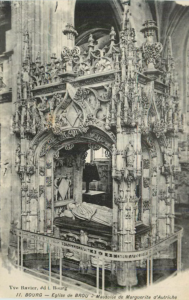 Kirche von Brou — Mausoleum von Marguerite von Österreich - Vorderseite