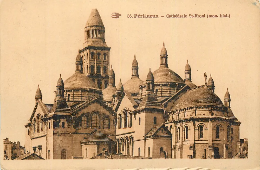 Périgueux — Catedral de São Front (mon. hist.) - Frente