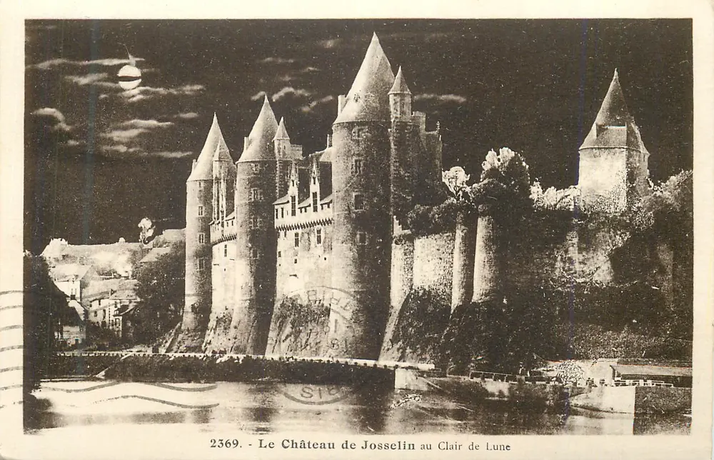 O Castelo de Josselin sob a Lua — série 2369 — editor Rihoué - Frente
