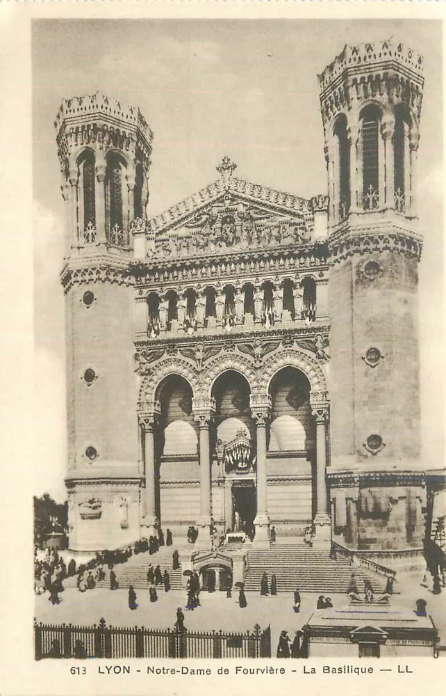 LYON - Nossa Senhora de Fourvière - A Basílica — LL — n° 613 - Frente