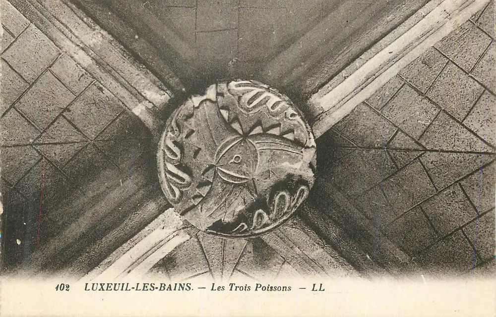 LUXEUIL-LES-BAINS — Os Três Peixes — LL - Frente