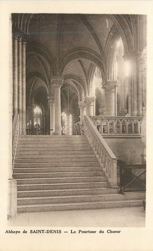 Abadia de SAINT-DENIS — O Paraíso do Coro - Frente