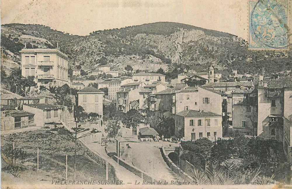 Villefranche-sur-Mer — O Ravin da Batmasse — Coleções ND Phot - Frente