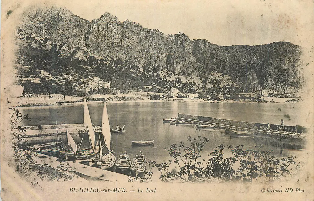 Beaulieu-sur-Mer — O Porto — Coleções ND Phot - Frente