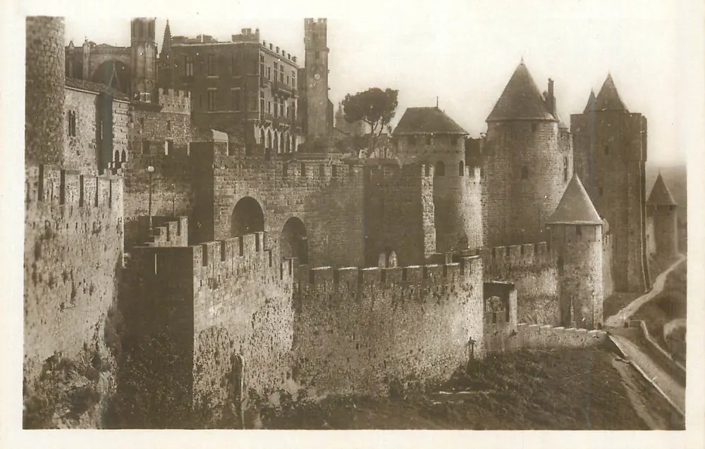Carcassonne — Citadela e muralhas — Editor não identificado, número de série não visível - Frente
