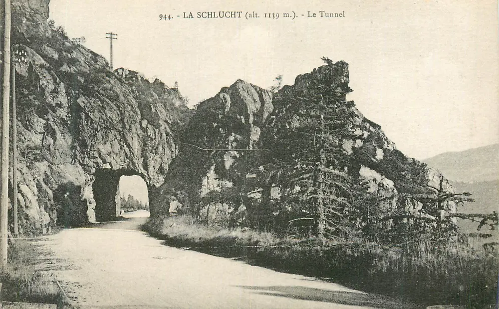 La Schlucht (alt. 1139 m.) — Der Tunnel — n° 944 - Vorderseite