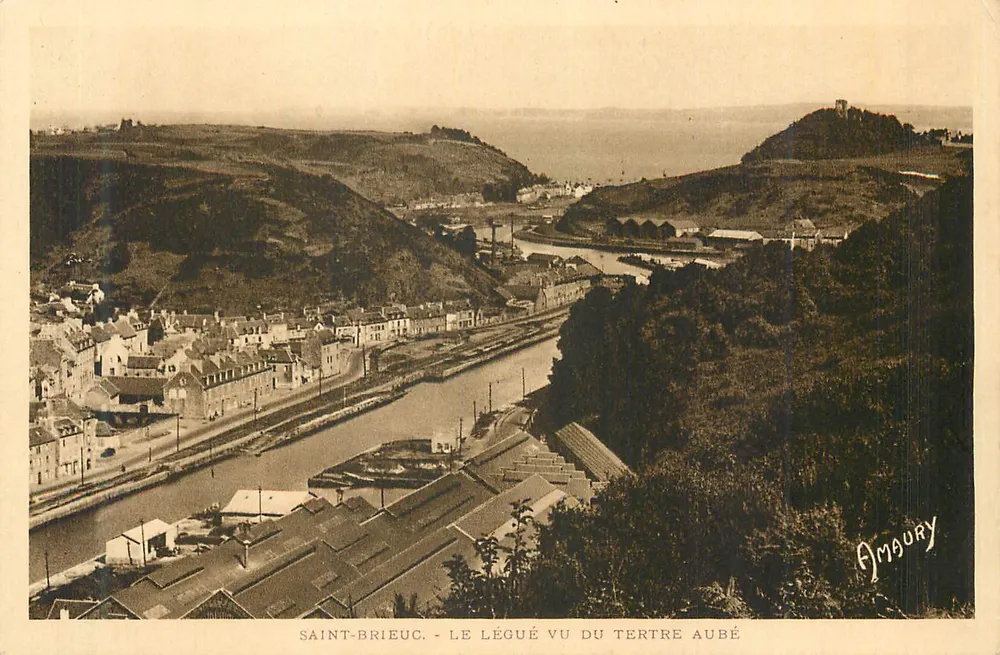 Saint-Brieuc - Le Légué visto desde el Tertre Aubé — Amgoury - Anverso