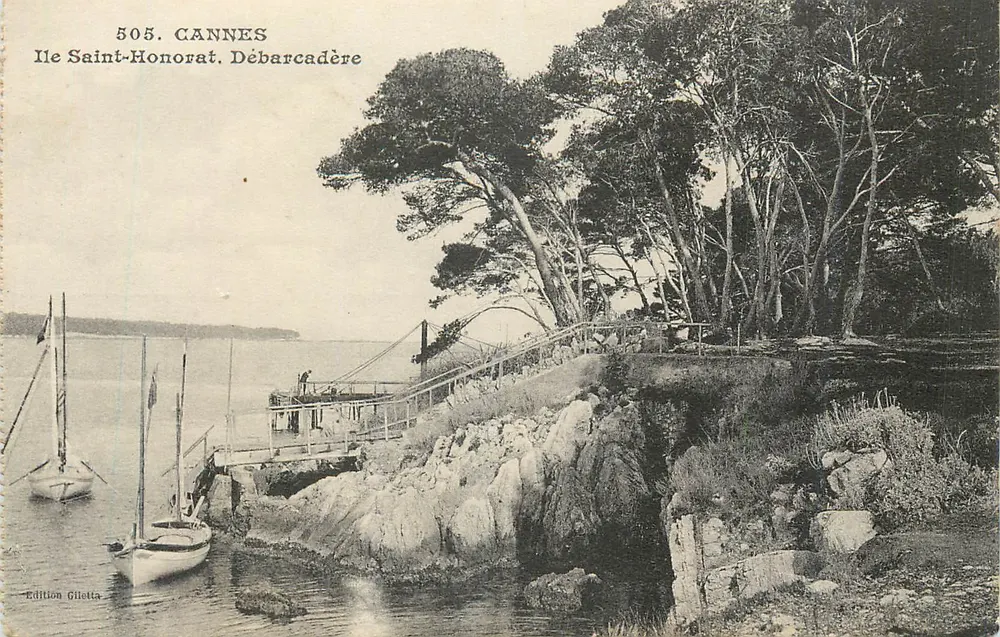 Ilha Saint-Honorat. Embarcadouro — Cannes — Edição Gilletta, n° 505 - Frente