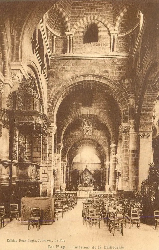 Le Puy — Interior da Catedral — Edição Roux-Pagès, Journaux, Le Puy - Frente
