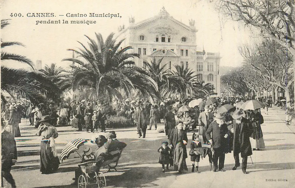 CANNES — Kommunaler Casino während der Musik — Edition Gilletta, n° 400 - Vorderseite