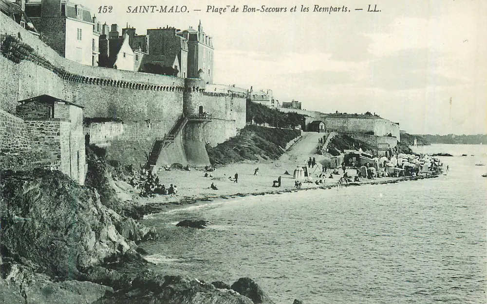 Saint-Malo — Ansicht der Bon-Secours-Strand und der Mauern — LL. - Vorderseite
