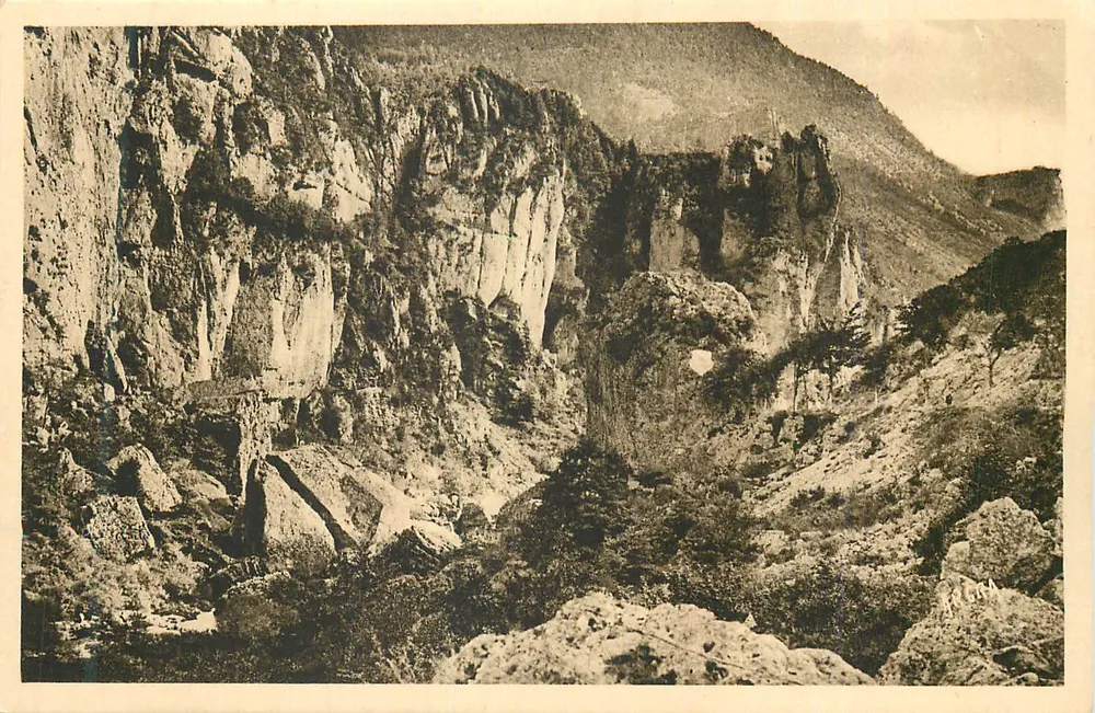 Gorges da Durance — vista panorâmica — editor não identificado - Frente