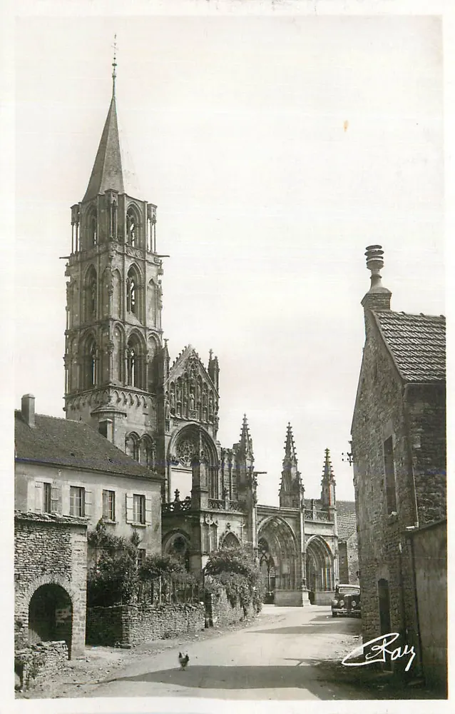 Kirche Saint-Pierre von Laon — Ansicht der Turm und Portal — Verlag Ray - Vorderseite