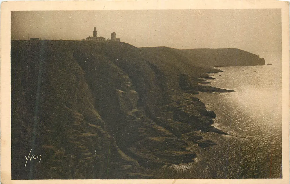 Leuchtturm der Pointe de la Torche — Panoramablick — Yvoit, Nr. 17 - Vorderseite