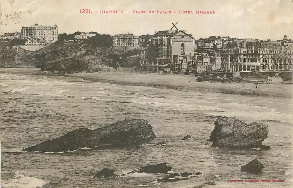 Biarritz - Praça do Palácio - Hotel Miramar — Fototipia L'Amateur, Paris, Toulouse - Frente