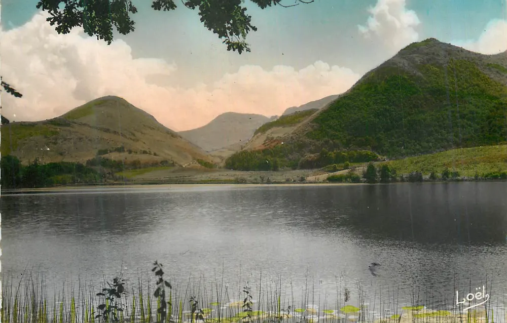Lago nas montanhas — Loël - Frente