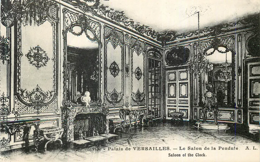 Palácio de VERSAILLES — O Salão da Relógio — A. L. - Frente