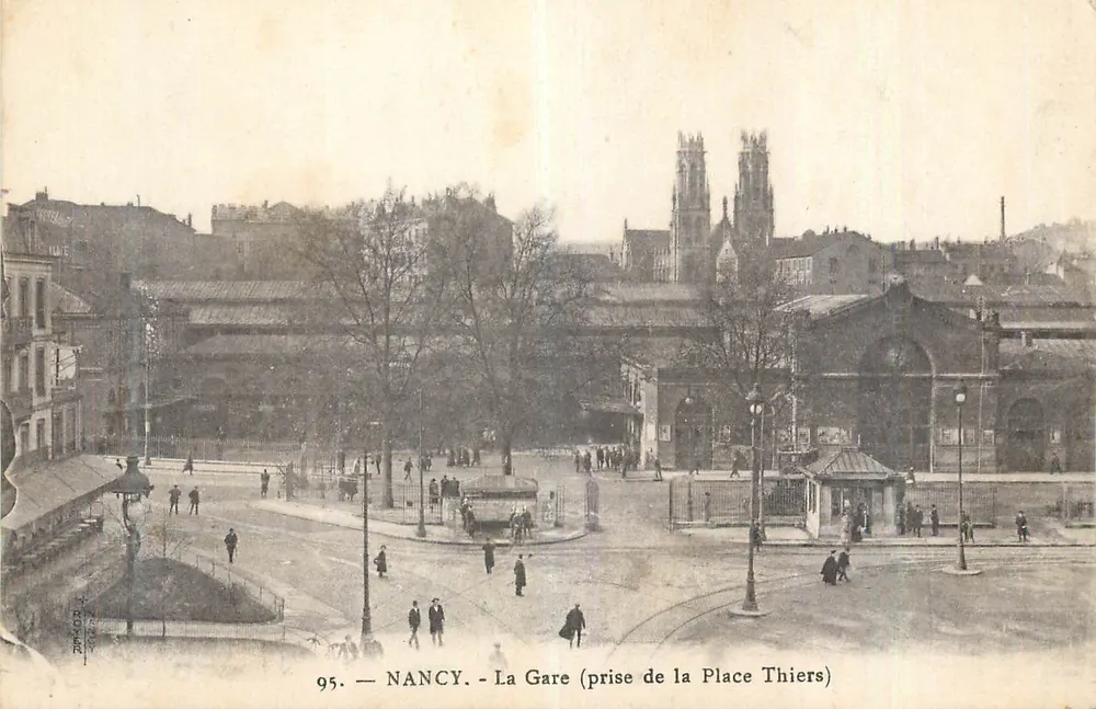 NANCY - A Estação (vista da Place Thiers) — editor J. DUCOYER, n° 95 - Frente
