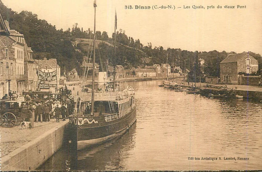 Dinan (C.-du-N.) — Die Quais, vom alten Brücke — Künstlerische Ausgabe A. Lamiré, Rennes - Vorderseite