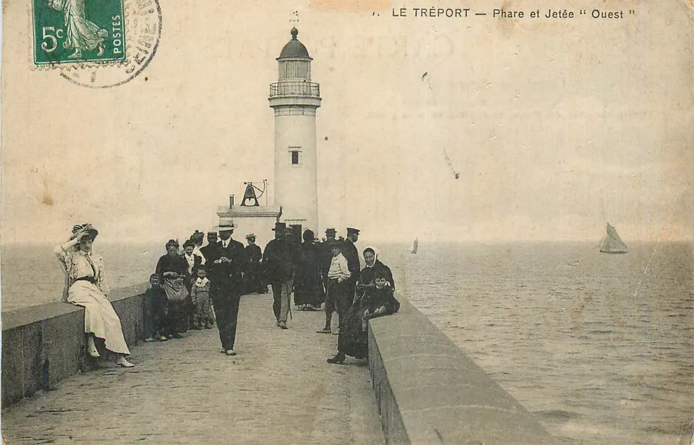 Le Tréport — Farol e Pontão « Oeste » - Frente