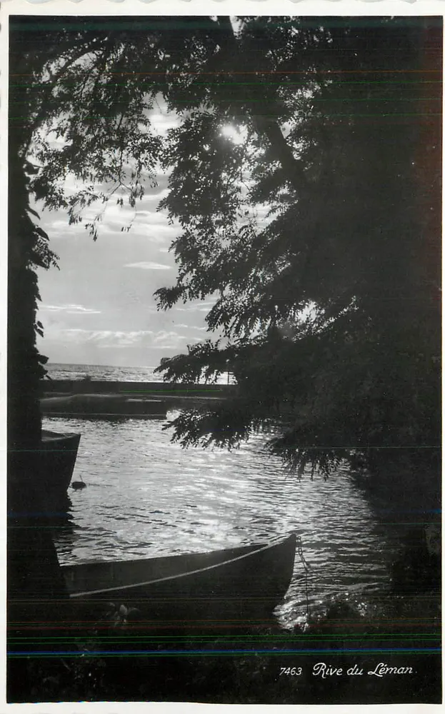 Margem do Léman — vista da margem com barco e árvores — série 7463 - Frente