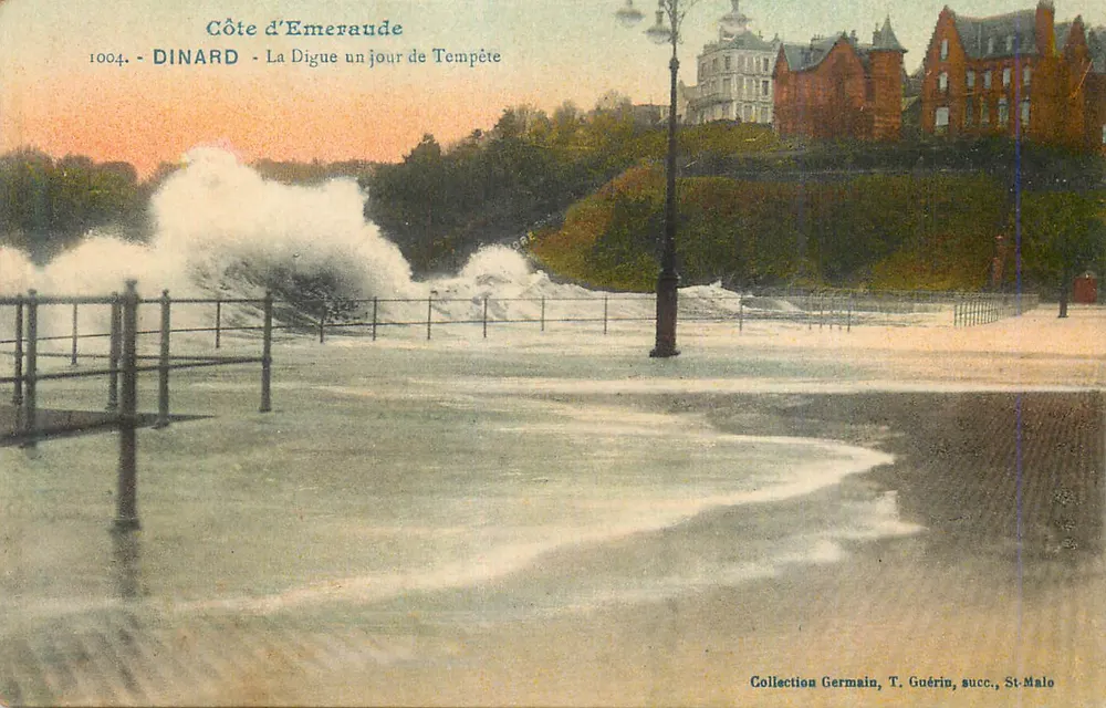 Dinard - La Digue un jour de Tempête — Côte d'Emeraude, 1004, Collection Germain, T. Guérin, succ., St-Malo - Recto