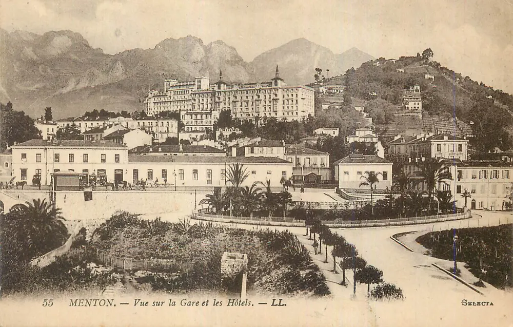 Menton — Ansicht der Station und Hotels — Selecta - Vorderseite