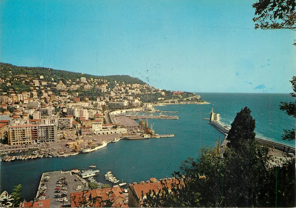 Porto de Nice — vista panorâmica — editor não visível - Frente