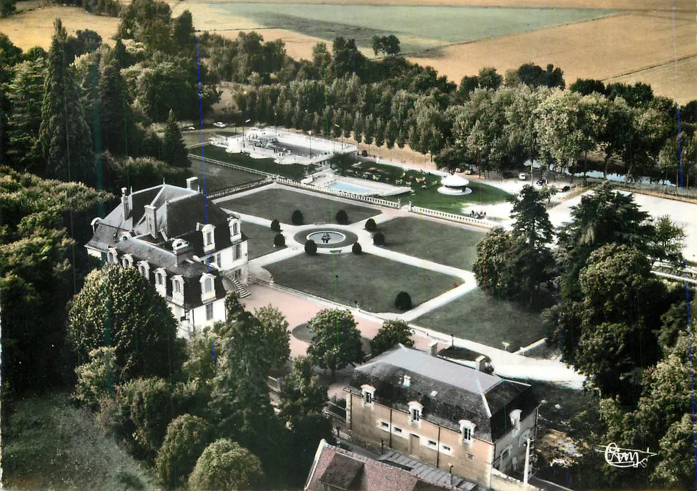 Castelo de La Motte — vista aérea — editor anônimo, número de série não visível - Frente