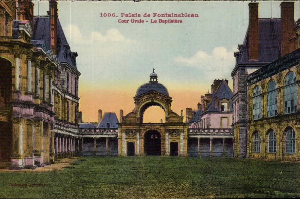 Schloss Fontainebleau — Ovaler Hof — Der Baptistiner — Edition Amélie, Nr. 1006 - Vorderseite