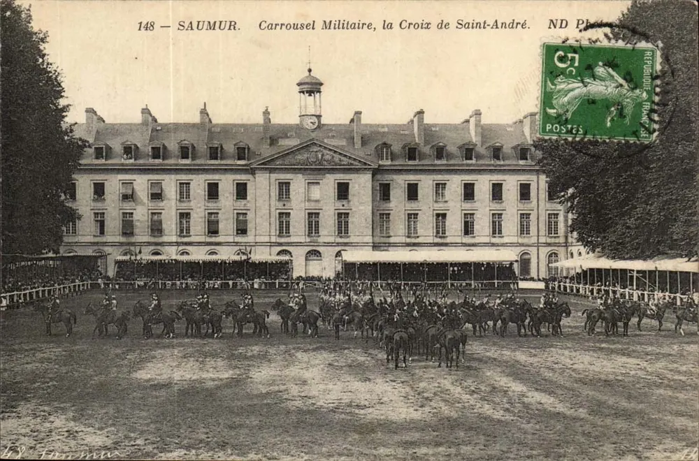 Saumur — Carrousel Militaire, la Croix de Saint-André — ND Pl - Anverso