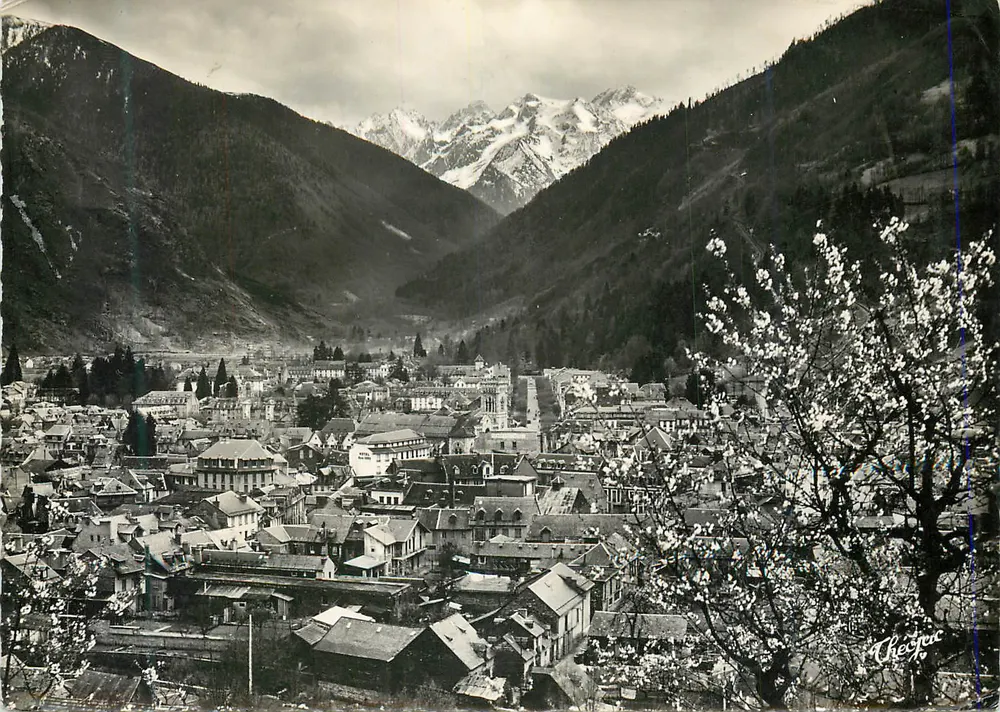 Panoramablick von Chamonix — Verlag Thester - Vorderseite