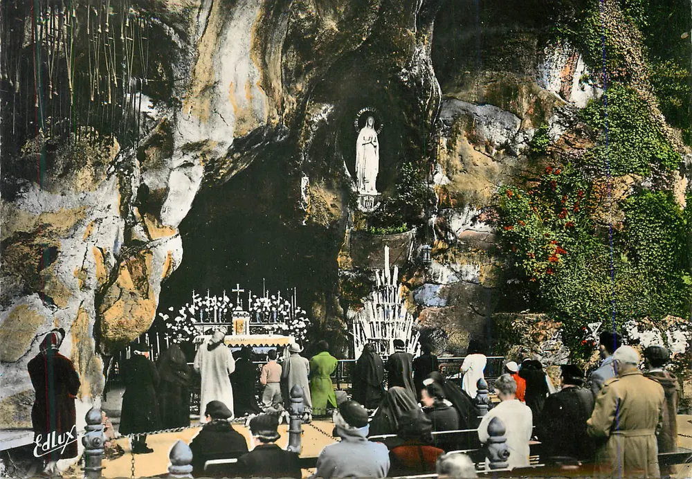 Peregrinação à gruta de Nossa Senhora — Ed. Lux, n° 147 - Frente