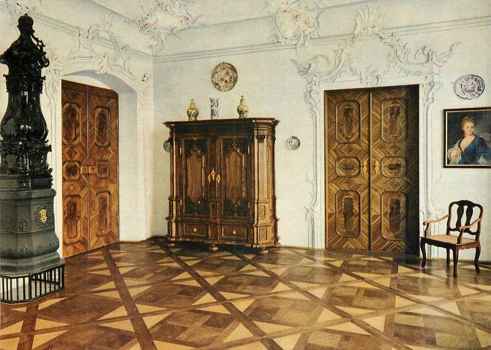 Innenraum eines barocken Palastes — reich verziertes Interieur — Verleger unbekannt - Vorderseite